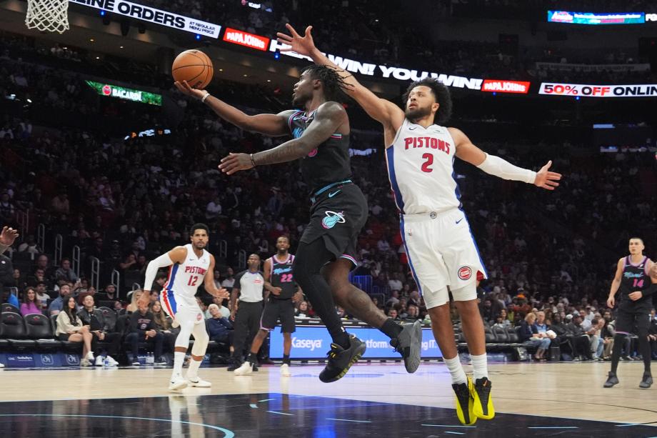 康宁汉姆29+8维金斯31+6 活塞终结热火6连胜