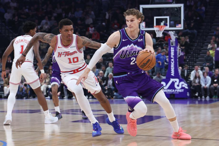 杜兰特空砍32+9马尔卡宁29分 爵士背靠背复仇火箭