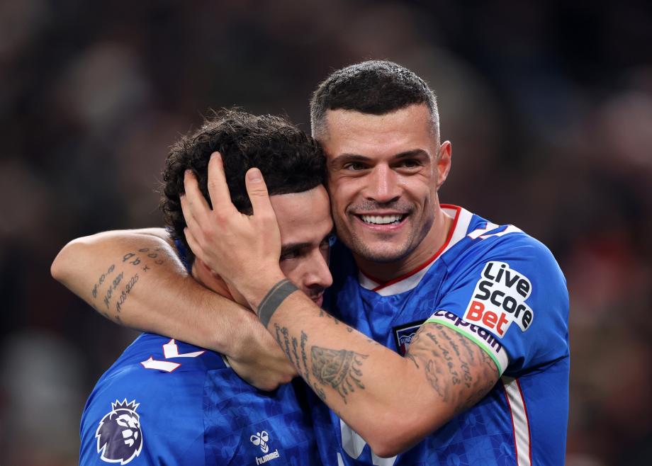 维尔茨造乌龙塔勒比破门 利物浦1-1桑德兰