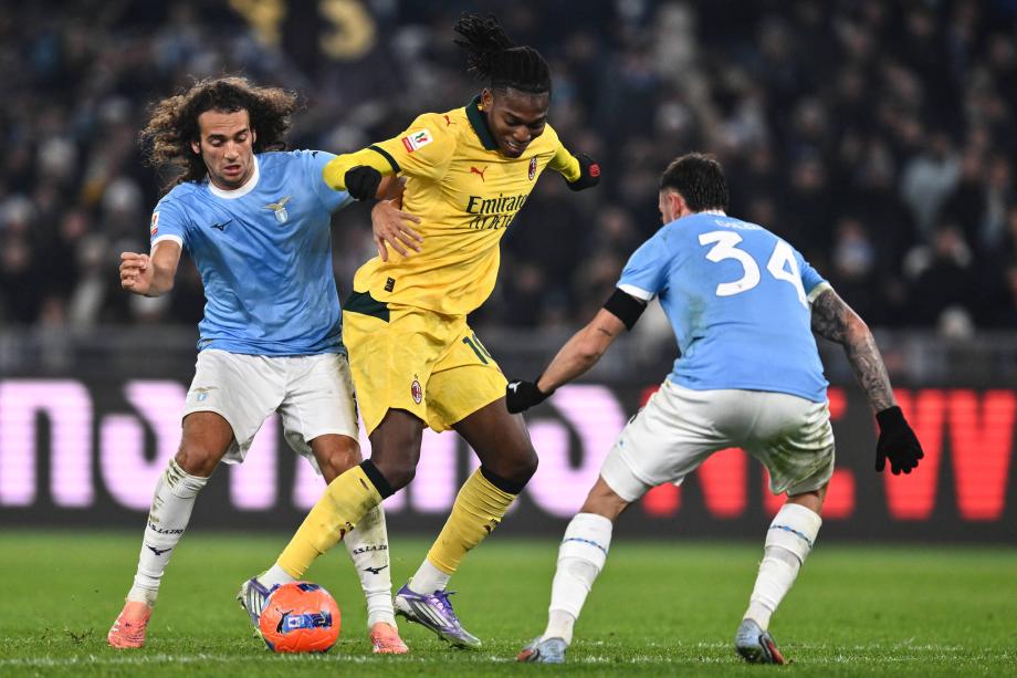 拉齐奥终结AC米兰13场不败 晋级意大利杯八强