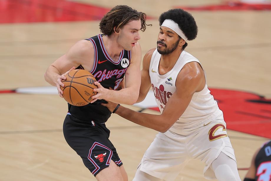 [图]吉迪23+11+11米切尔32+5 公牛主场轻取骑士体育录像/图片