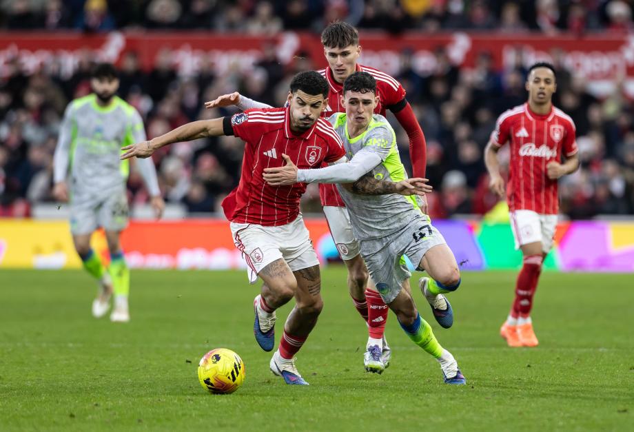 谢尔基传射赖因德斯破门 曼城2-1诺丁汉森林