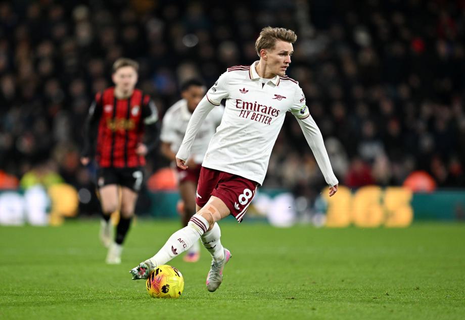 英超-赖斯双响 阿森纳3-2逆转伯恩茅斯