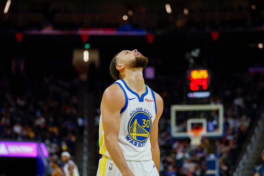 [图]库里31+5巴特勒30分 沃克24分勇士不敌老鹰权威股票配资