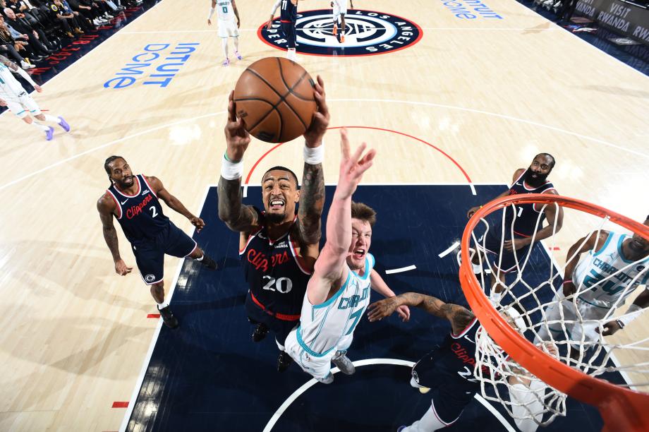 莱昂纳德35分哈登32+10 快船擒黄蜂近12战10胜