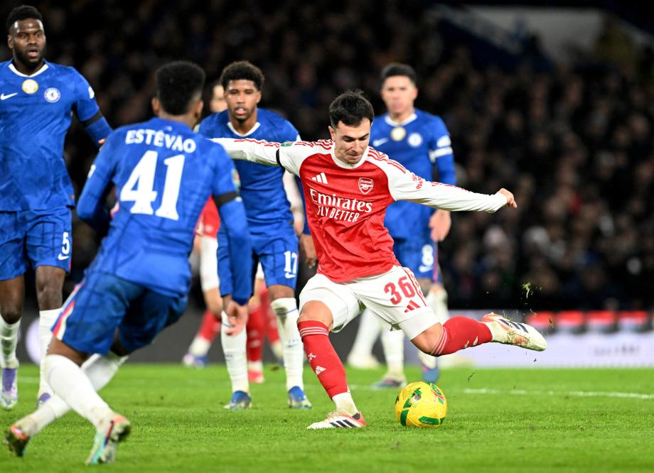 联赛杯-约克雷斯传射加纳乔双响 阿森纳3-2切尔西