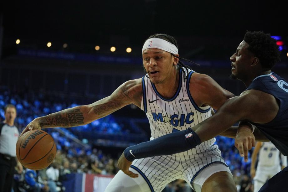 莫兰特复出灰熊伦敦赛大胜魔术 多位NBA名宿现身