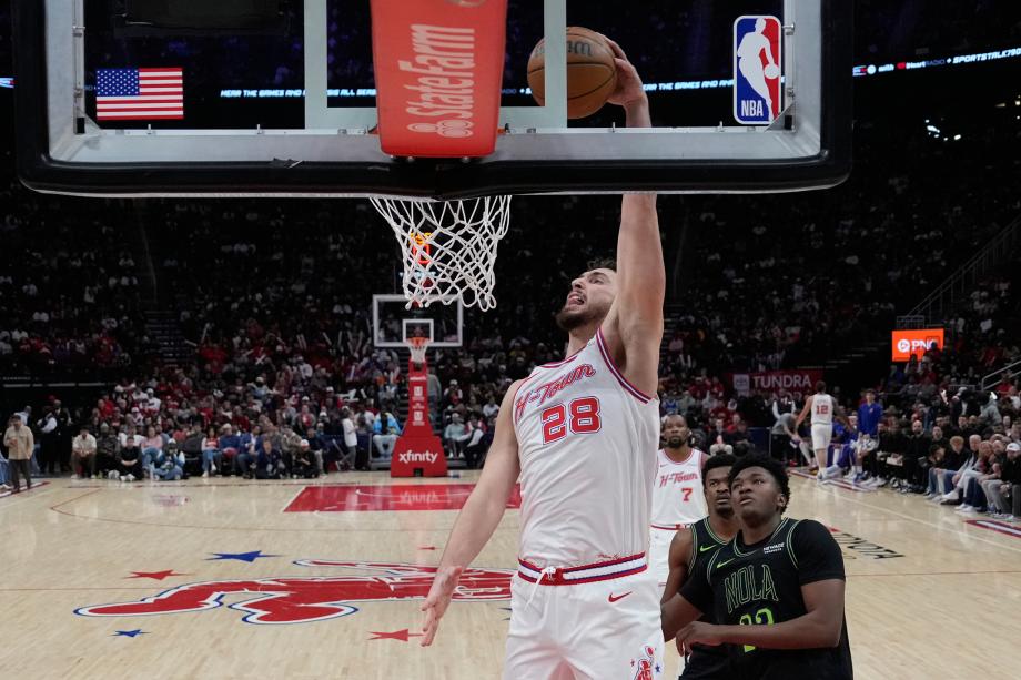 杜兰特总得分升至历史第六 火箭胜鹈鹕