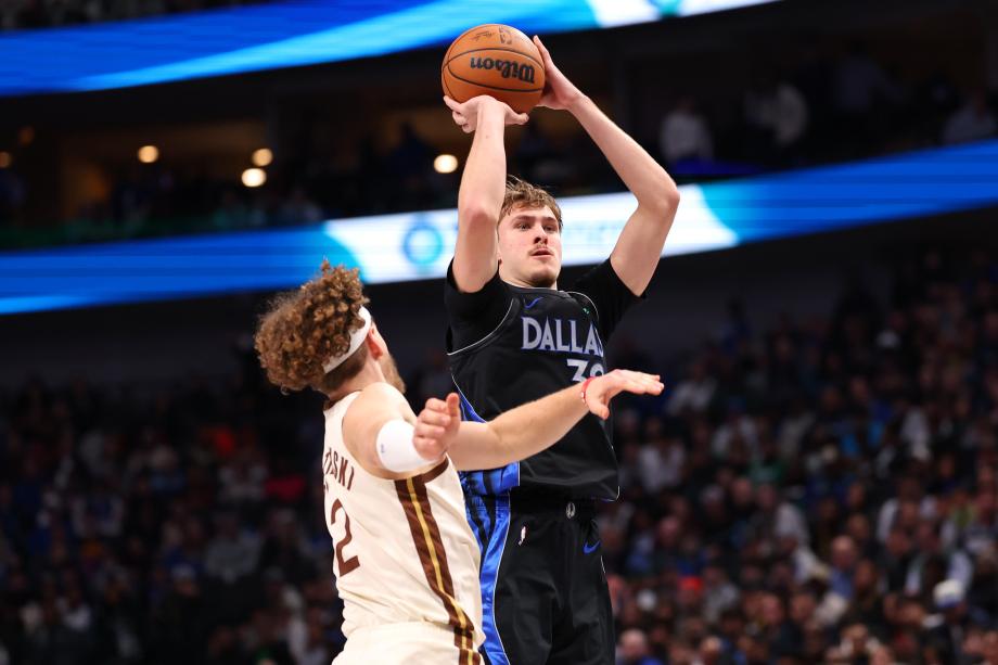 库里空砍38分弗拉格21+11 勇士客场不敌独行侠