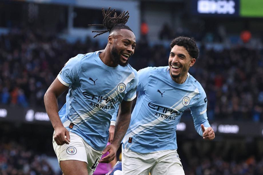 英超-马尔穆什闪击塞梅尼奥破门 曼城2-0狼队