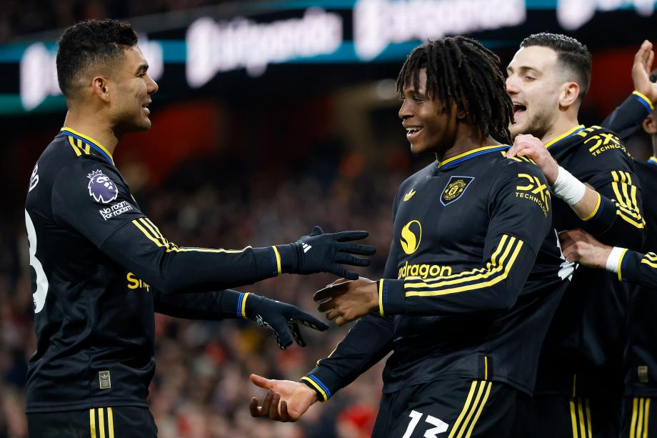 库尼亚世界波绝杀 曼联3-2阿森纳进前四