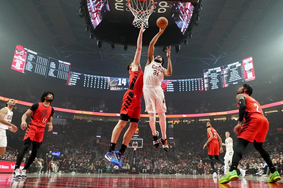 杨翰森1板1助攻 开拓者不敌骑士遭五连败