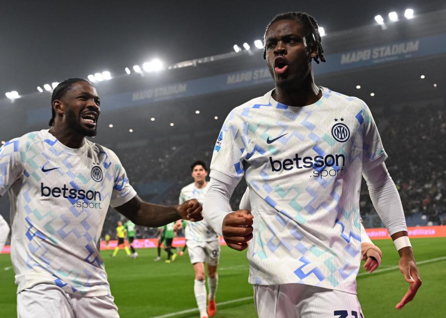 意甲-迪马尔科助攻戴帽劳塔罗破门 国米5-0萨索洛