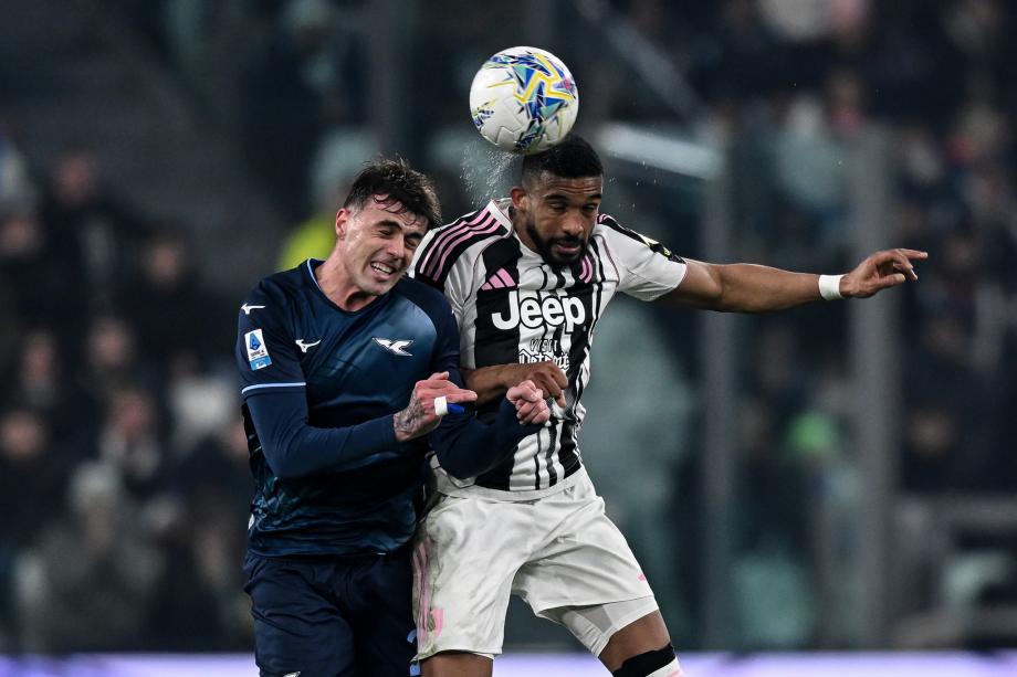 意甲-卡卢卢读秒绝平 尤文图斯2-2拉齐奥