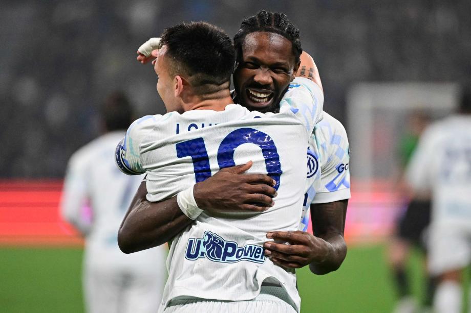 意甲-迪马尔科助攻戴帽劳塔罗破门 国米5-0萨索洛