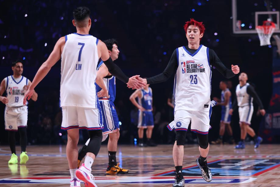 全明星名人赛：王鹤棣10+4 字母哥队力克安东尼队