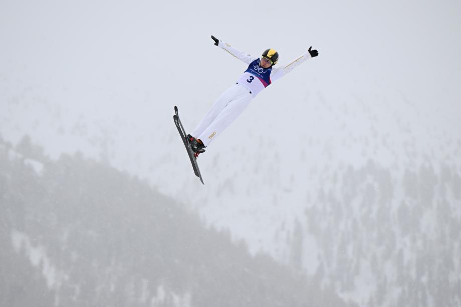 [图]自由式滑雪男子空中技巧 中国四将全部晋级决赛民间配资