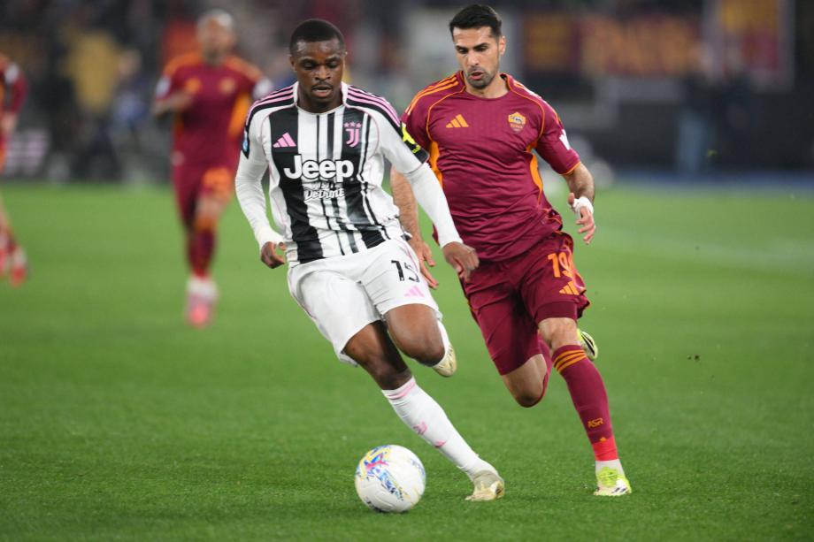 意甲-孔塞桑世界波加蒂绝平 罗马3-3战平尤文图斯