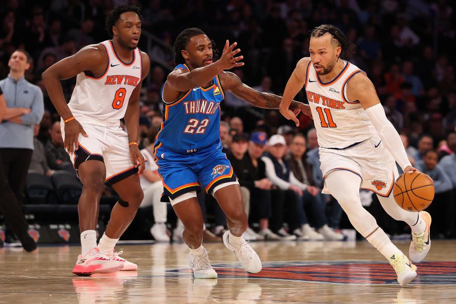 霍姆格伦28+8唐斯17+17 雷霆3分险胜尼克斯