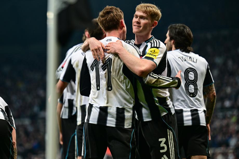 马尔穆什双响 曼城3-1纽卡斯尔晋级足总杯8强