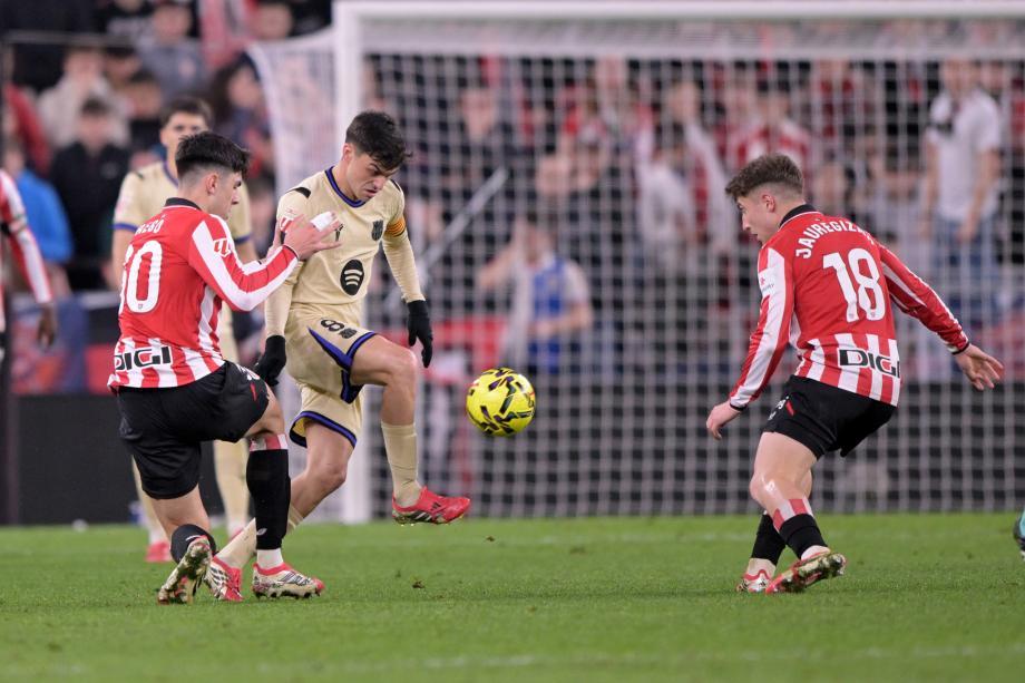 佩德里助攻亚马尔破门 巴萨1-0毕尔巴鄂竞技