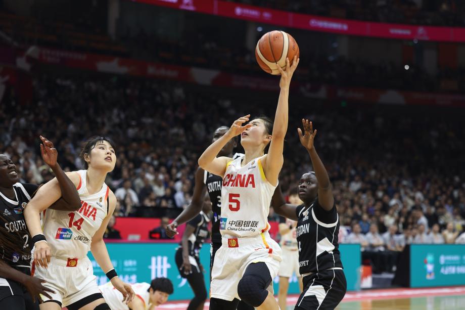 [图]五东谈主得分上双 女篮世初赛中国队胜南苏丹队体育最新信息