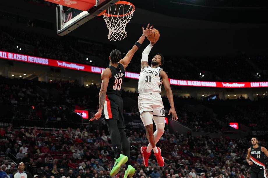 杨瀚森4+3卡马拉9记三分35分 开拓者狂胜篮网