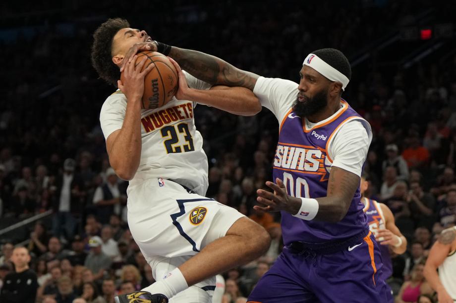 约基奇23+17+17布克22+8错失绝杀 掘金险胜太阳