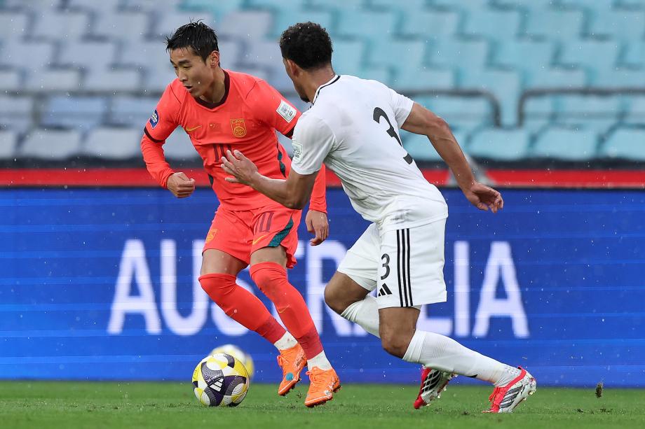 [图]张玉宁传射韦世豪破门 国足两球完胜库拉索中国正规股票app排名