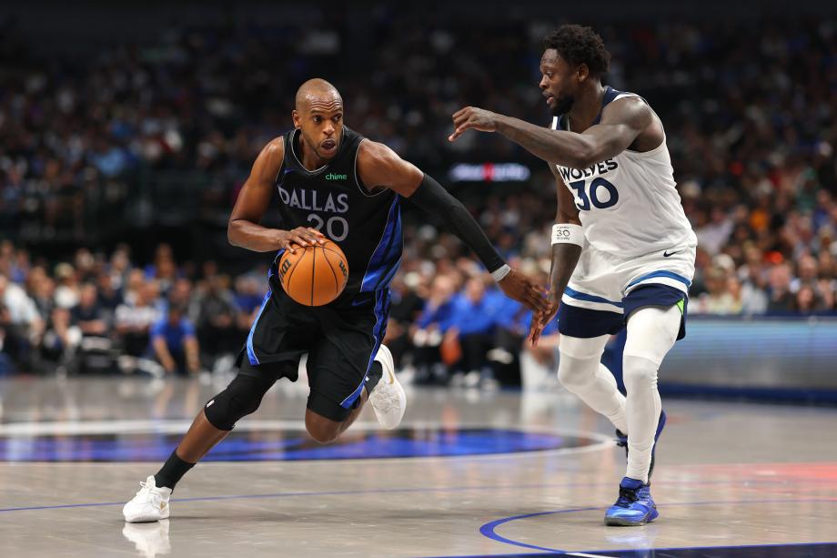 爱德华兹复出17+4 森林狼轻取独行侠