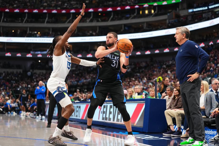 爱德华兹复出17+4 森林狼轻取独行侠