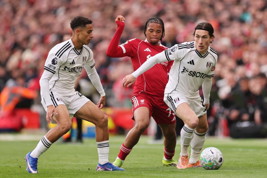 恩古莫哈破门萨拉赫建功 利物浦2-0胜富勒姆