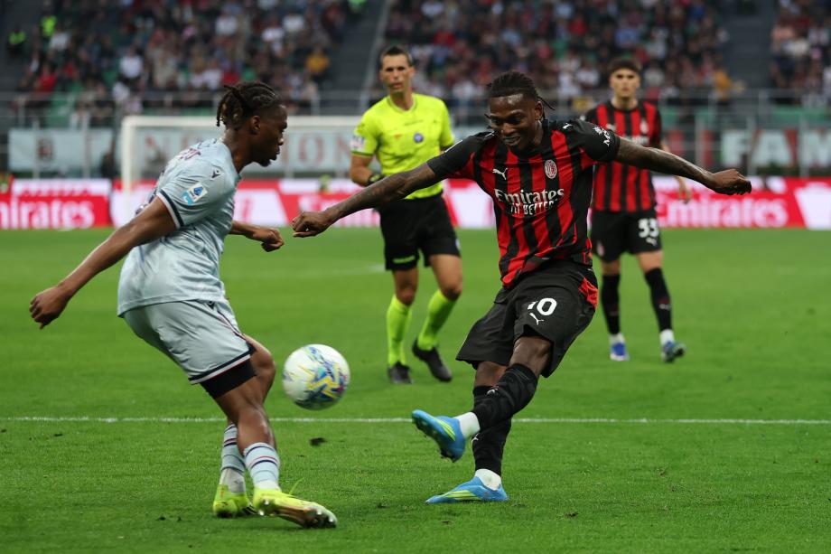 米兰0-3不敌乌迪内斯 联赛两连败近4轮3负