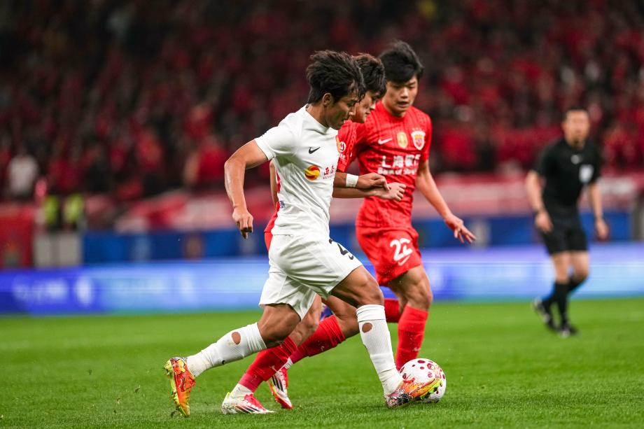 中超-陈纯新连场破门 重庆铜梁龙2-1海港获4连胜