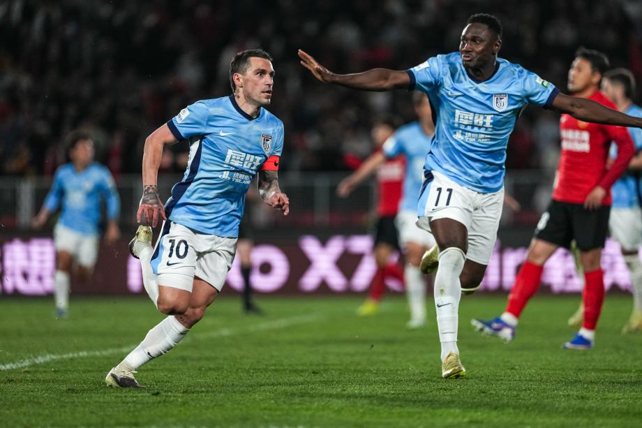 [图]中超：大连英博1-0辽宁铁人赢下德比 取得5连胜配资证券网