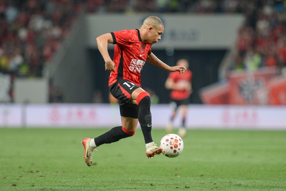中超-韦世豪拜合拉木破门 蓉城3-0河南迎8连胜