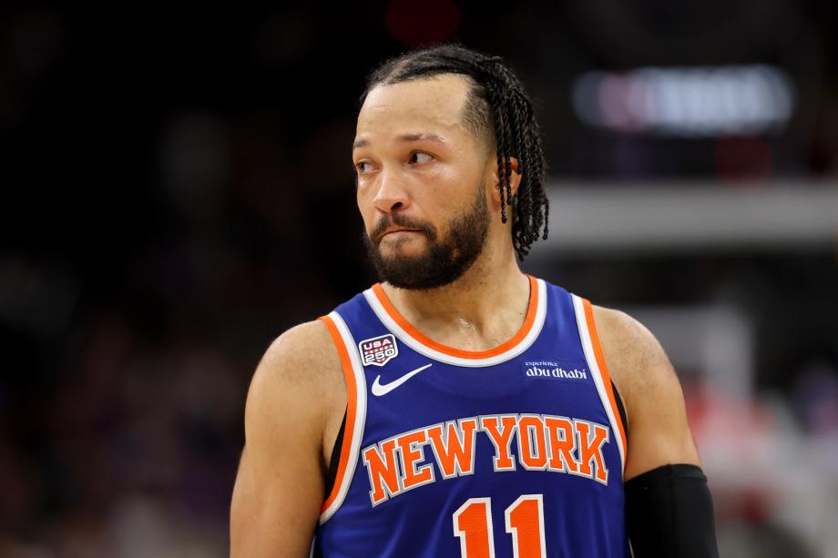 NBA总决赛：尼克斯胜马刺 总比分4-1夺得总冠军