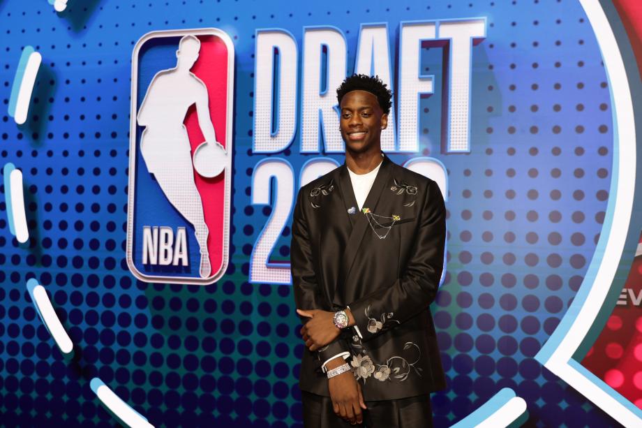 2026年NBA选秀大会举行 迪班萨被奇才选中当选状元