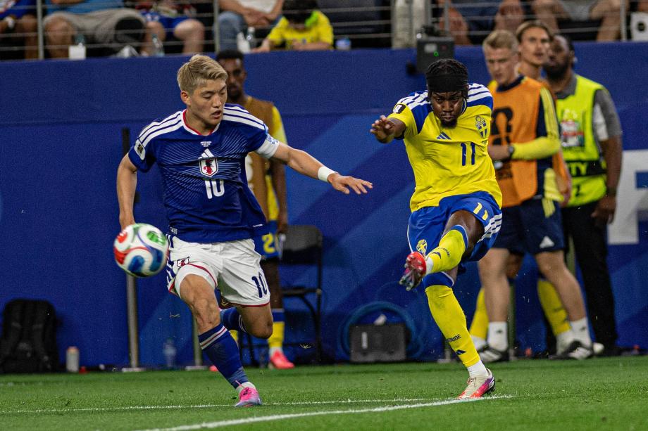 [图]世界杯：携手晋级！日本1-1瑞典 淘汰赛将战巴西
