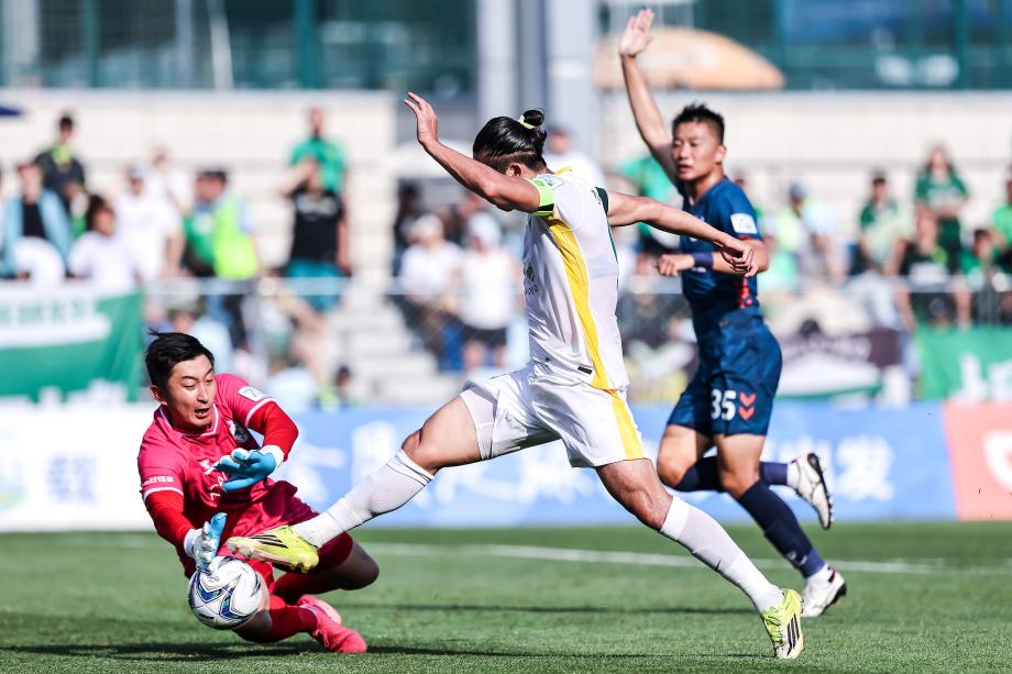[图]足协杯-张玉宁破门 北京国安2-1大连可为晋级8强配资炒股—配资优选