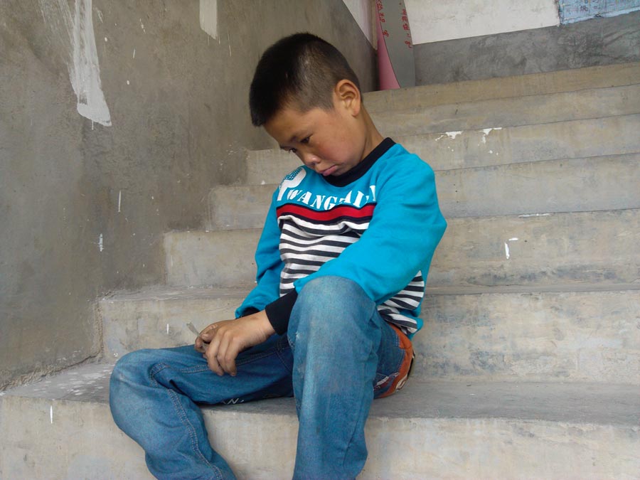 讲述记者刘敏采访手记 85后小老师——曾祥志,朱文君