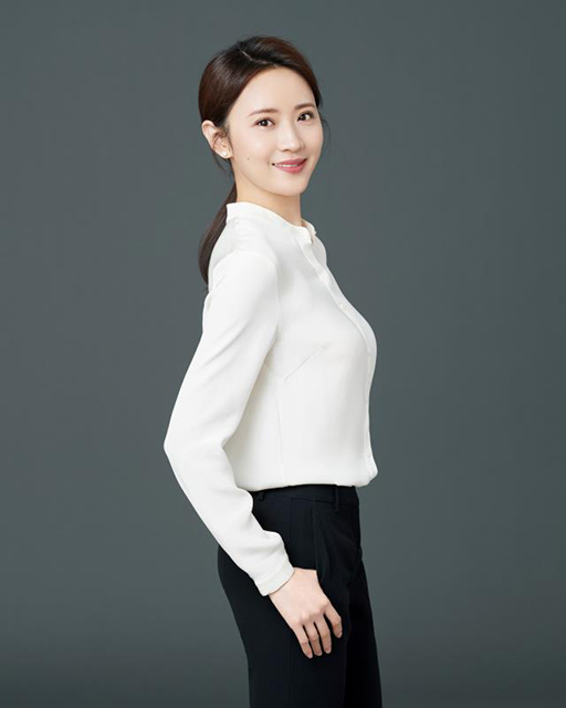 闻阳_中央电视台主持人_央视网(cctv.com)