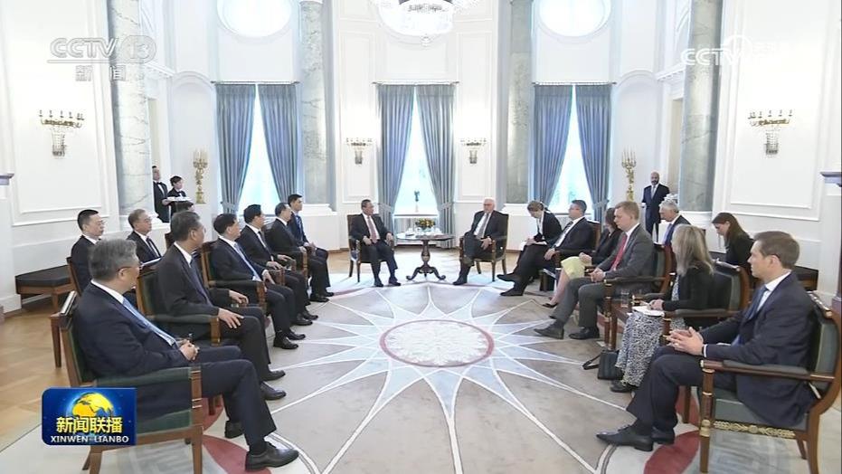李强会见德国总统