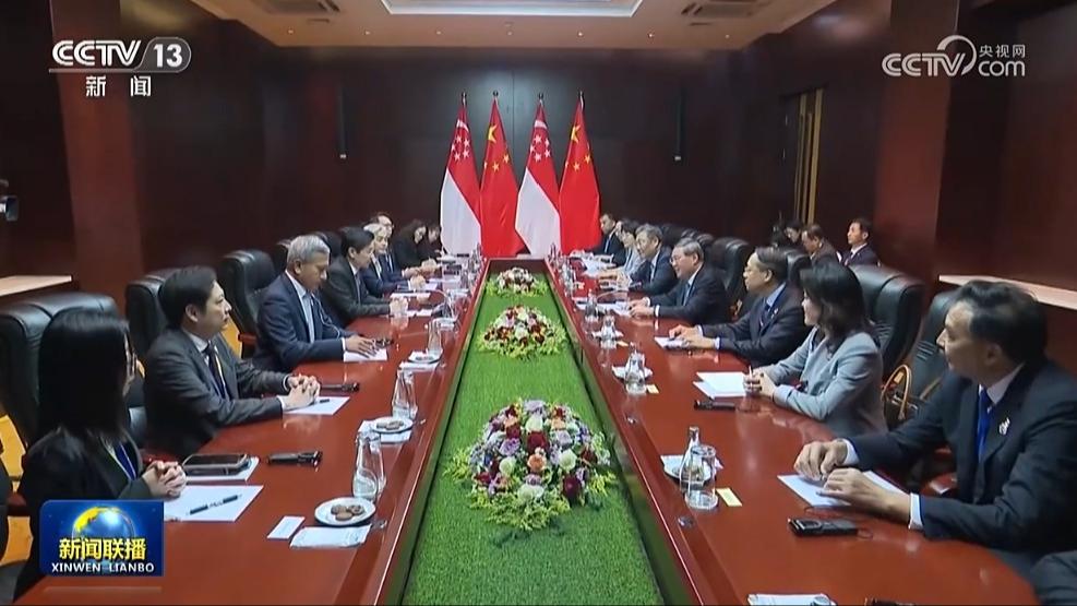 李强会见新加坡总理