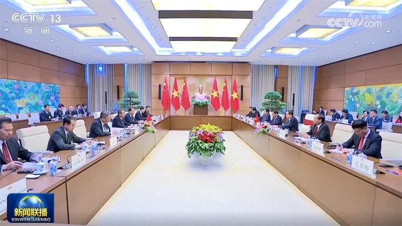 李强会见越南国会主席