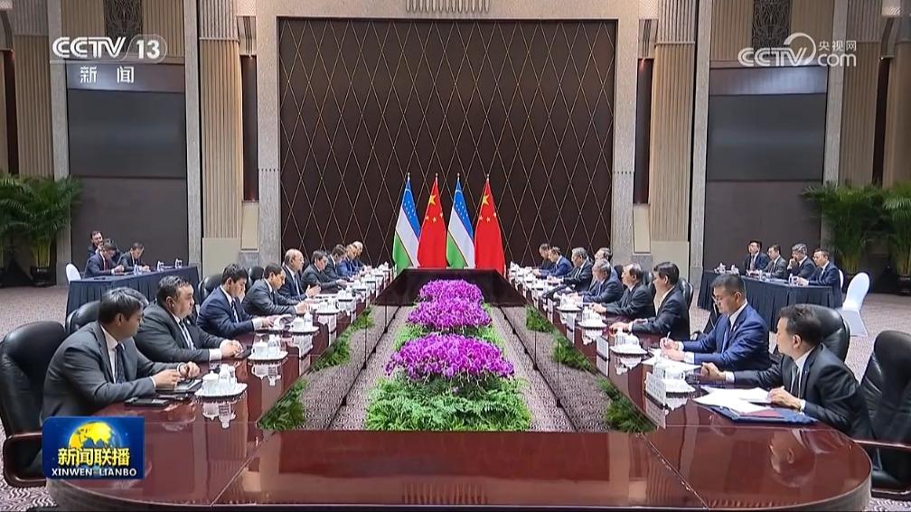 李强会见乌兹别克斯坦总理