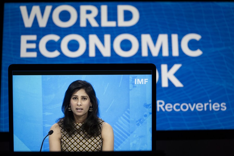 IMF upgrades global growth forecast to 6 pct, highlights divergence in ...