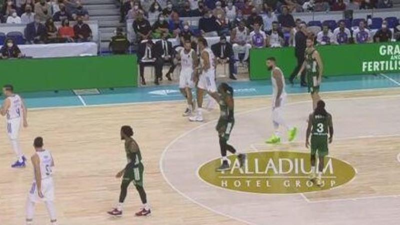 篮球 欧洲篮球联赛 米兰vs莫斯科中央陆军回放