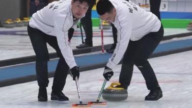 [冰雪]哈尔滨两队会师全国冰壶锦标赛男子决赛