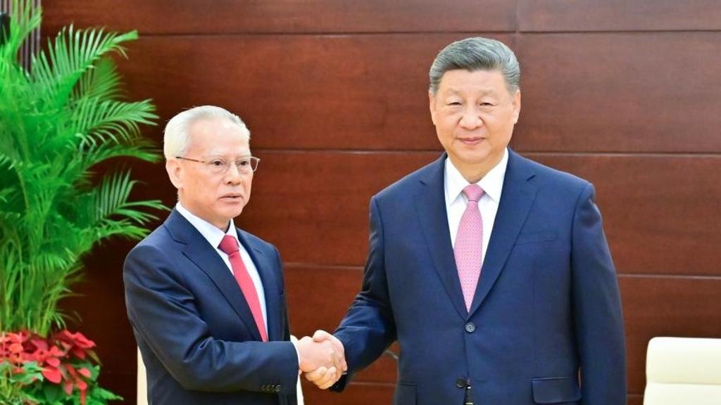 Xi expresses confidence in Macao's new chief executive